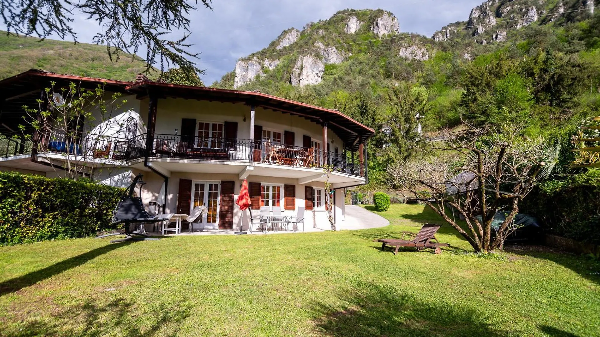 Vesta Casa Sabine, Appartamento Con Giardino E Vista Rocca דירה